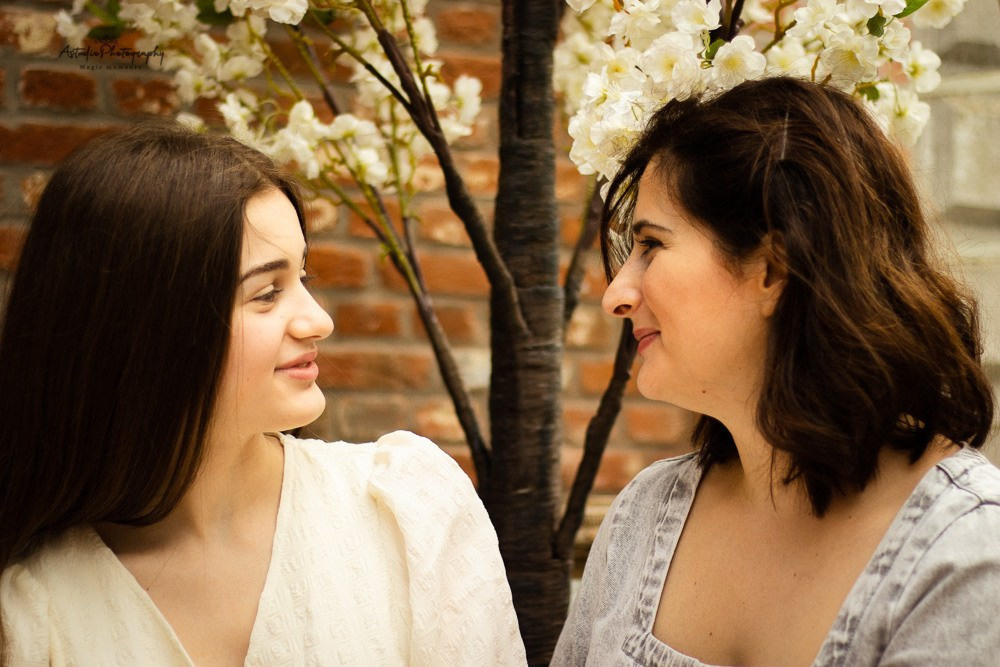 Mother and daughter. Family, Children and Business photographer in Belgium