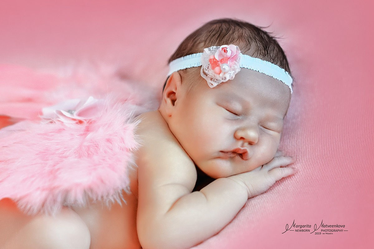 Newborn — груднички. Фотограф Крещение Венчание Москва