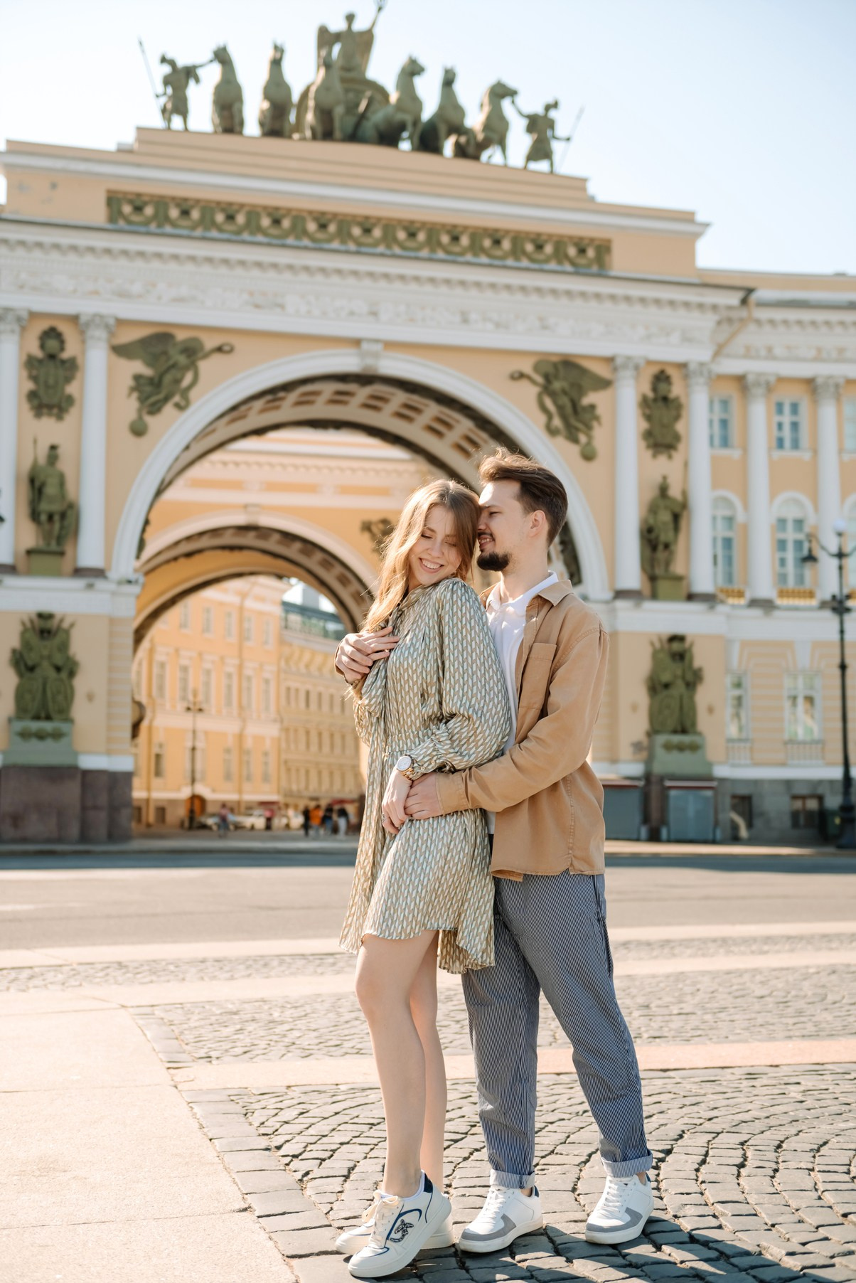 Фотосессия с парнем на Дворцовой площади. Свадебный и семейный фотограф в Санкт-Петербурге (Спб) Елена Худякова
