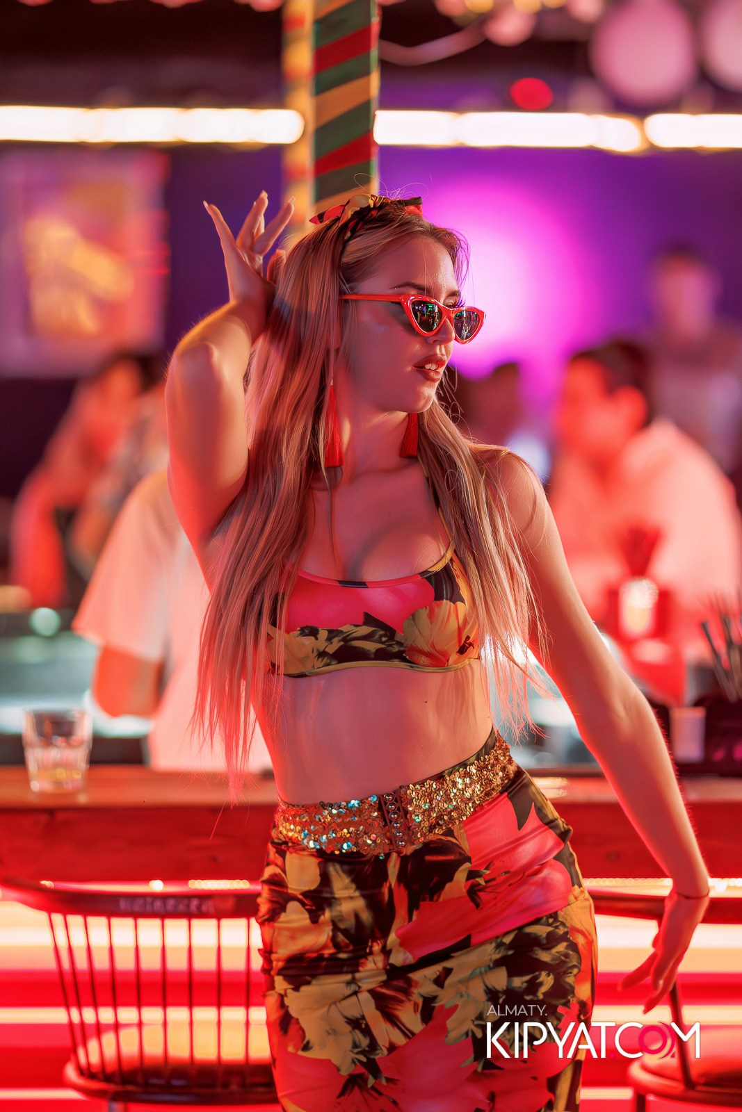 SKY BAR. КИПЯТКОМ АЛМАТЫ!