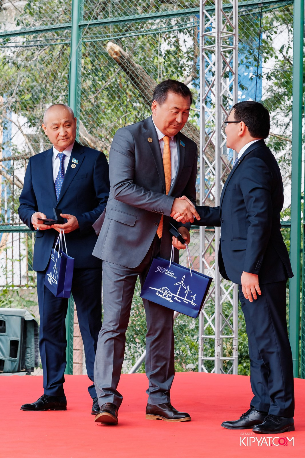 50 ЛЕТ — АЛМАТИНСКИЙ УНИВЕРСИТЕТ ЭНЕРГЕТИКИ И СВЯЗИ. КИПЯТКОМ АЛМАТЫ!