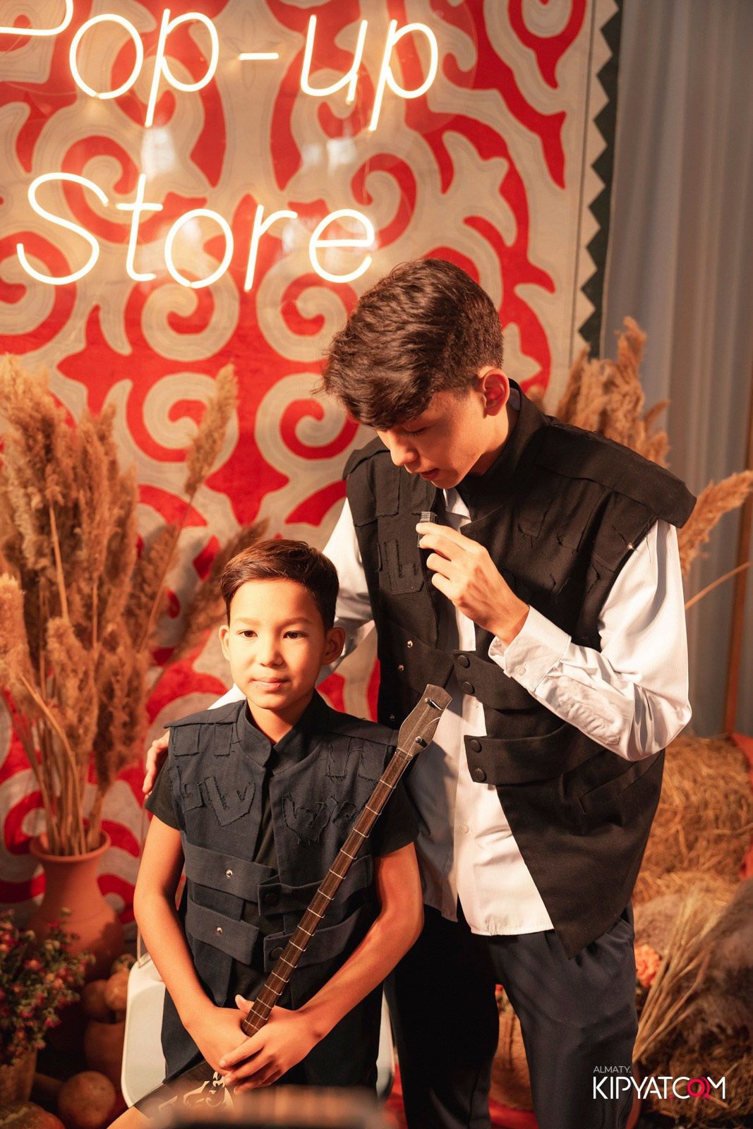 ETHNO POP-UP STORE, SABANTOI B SADU ARENA. КИПЯТКОМ АЛМАТЫ!