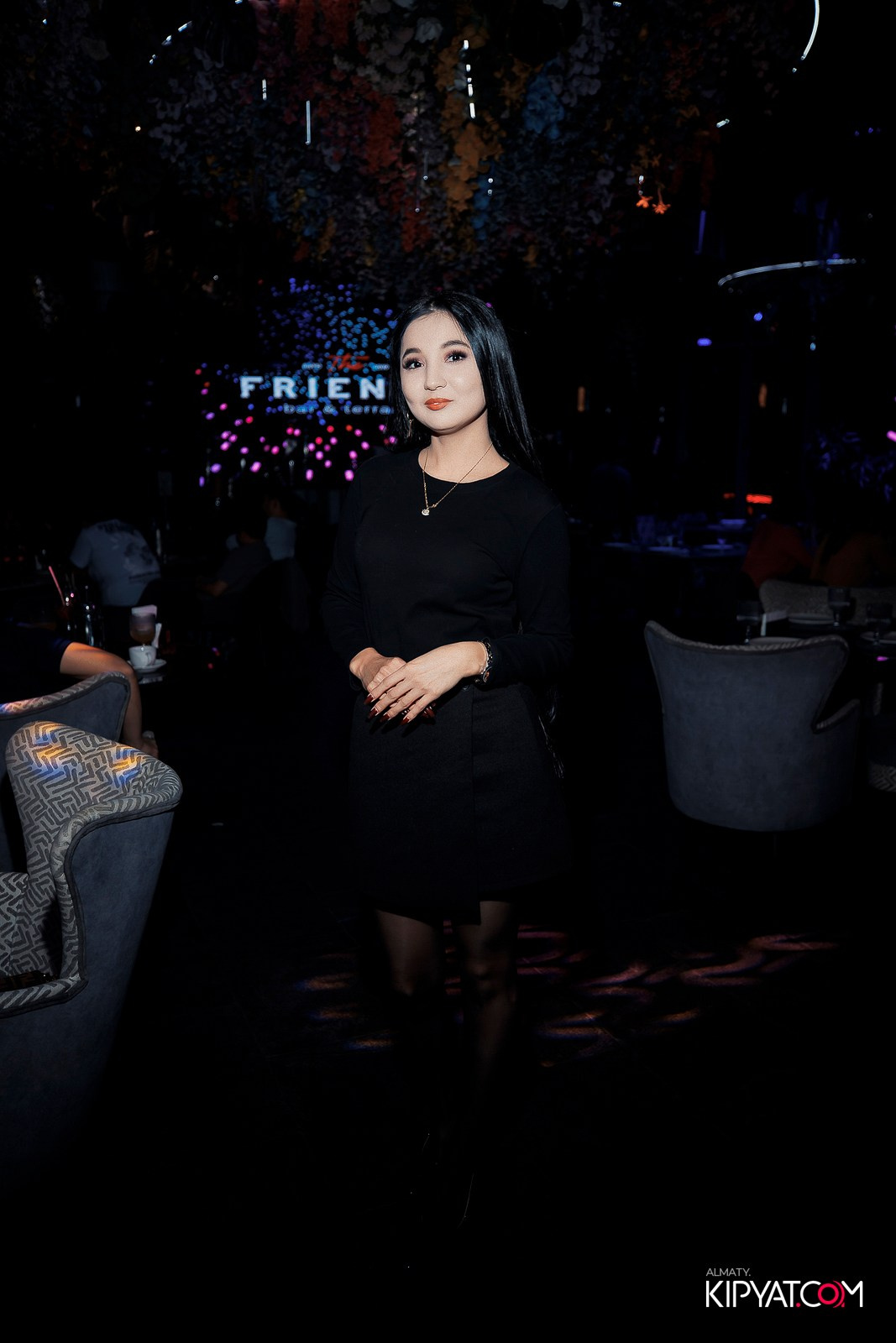 FRIENDS BAR & TERRACE. КИПЯТКОМ АЛМАТЫ! Фотосъемка мероприятий в Алматы