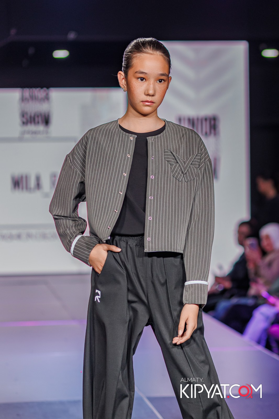 JUNIOR MODELS SHOW В РАМКАХ БЛАГОТВОРИТЕЛЬНОГО ПРОЕКТА МОДА ЗА СЧАСТЬЕ ДЕТЕЙ. КИПЯТКОМ АЛМАТЫ!