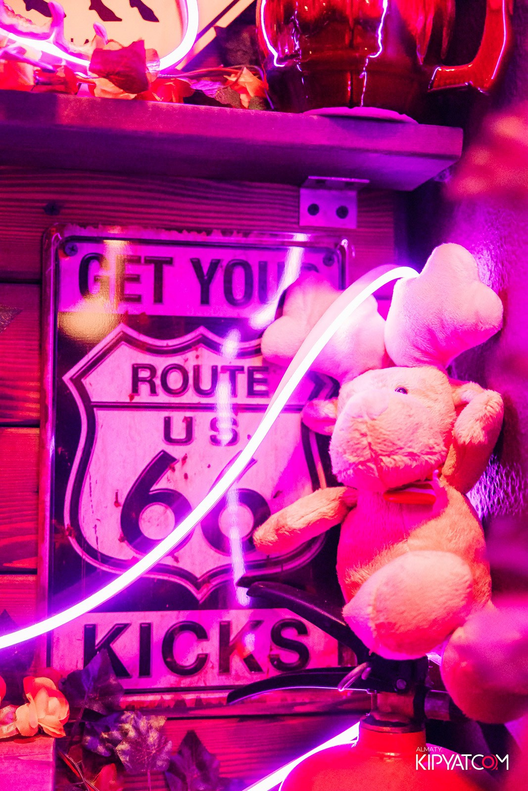 VICTORY PUB. КИПЯТКОМ АЛМАТЫ!