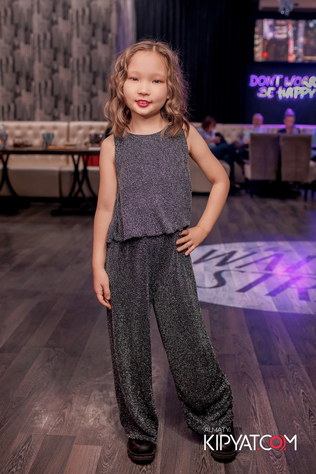 НОВОГОДНИЙ ОТЧЕТНЫЙ КОНЦЕРТ МУЗЫКАЛЬНОЙ ШКОЛЫ «SOULWAY». КИПЯТКОМ АЛМАТЫ!