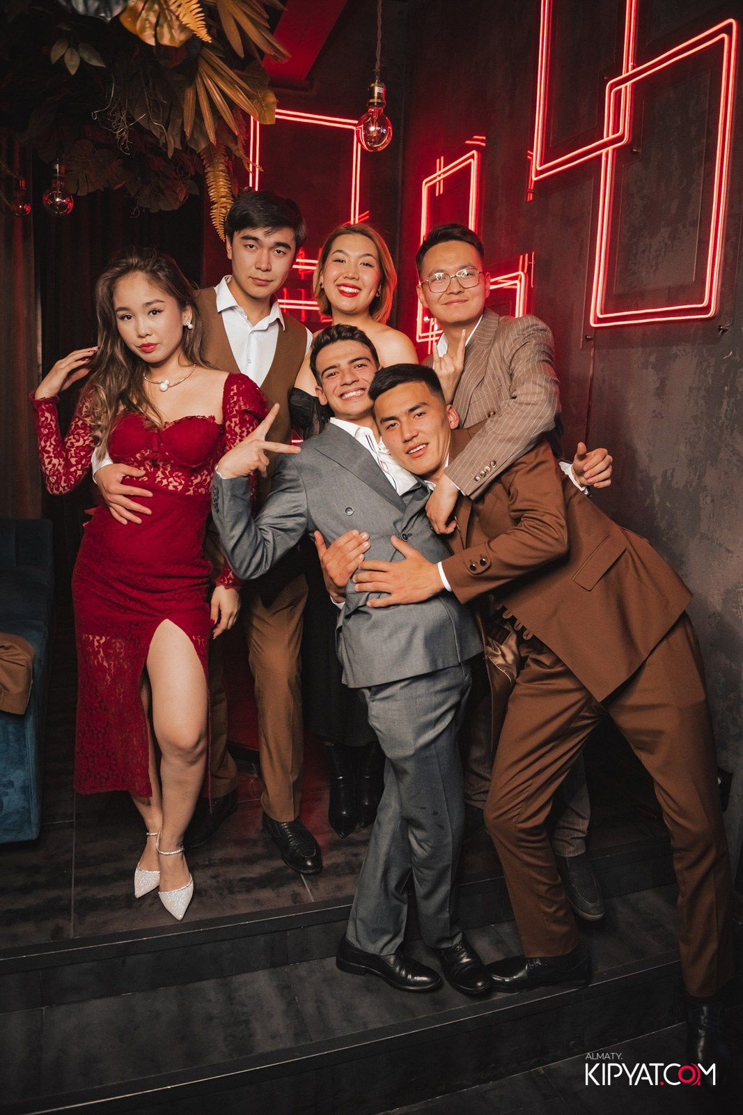 ДОРОГАЯ, Я НЕ ПИЛ. КИПЯТКОМ АЛМАТЫ!