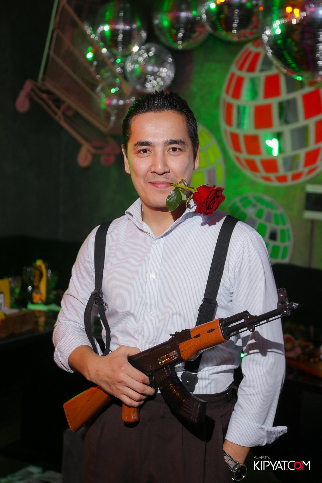 УХО И МЕДВЕДЬ НА САИНА. КИПЯТКОМ АЛМАТЫ!