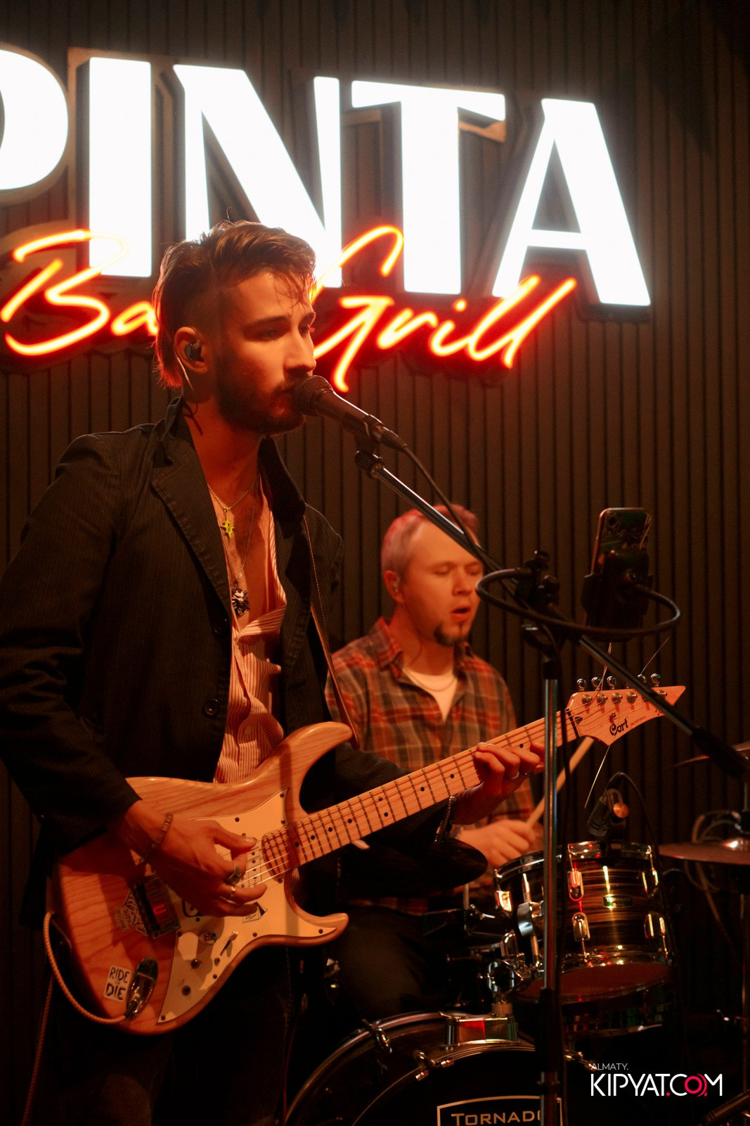 ОКТOBERFEST — ПИНТА НУРЛЫ-ТАУ. КИПЯТКОМ АЛМАТЫ!