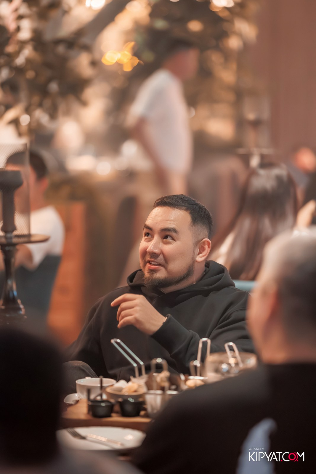 SANSARA LOUNGE ТРАНСЛЯЦИЯ УЭЛЬС: КАЗАХСТАН. КИПЯТКОМ АЛМАТЫ!