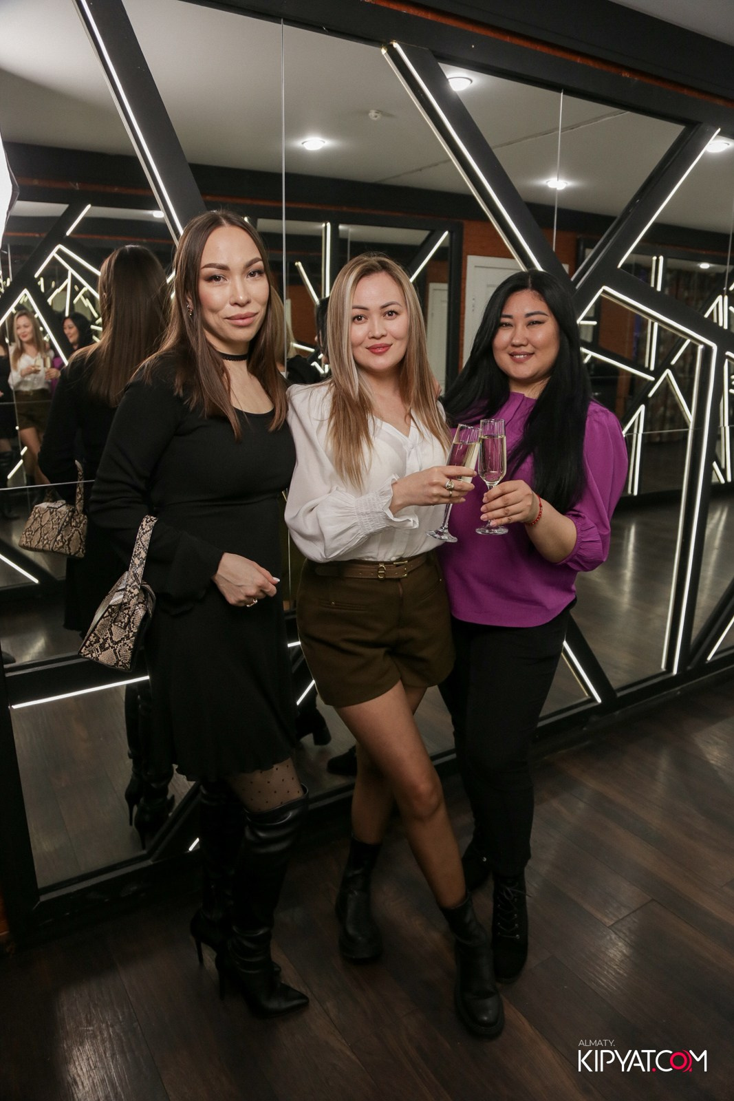 УХО И МЕДВЕДЬ НА САИНА. КИПЯТКОМ АЛМАТЫ!