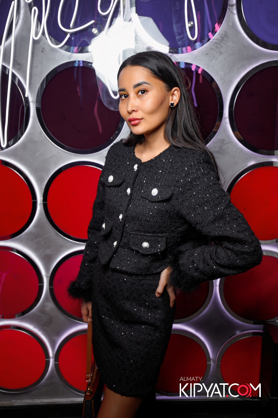 УХО И МЕДВЕДЬ НА ГАГАРИНА. КИПЯТКОМ АЛМАТЫ!