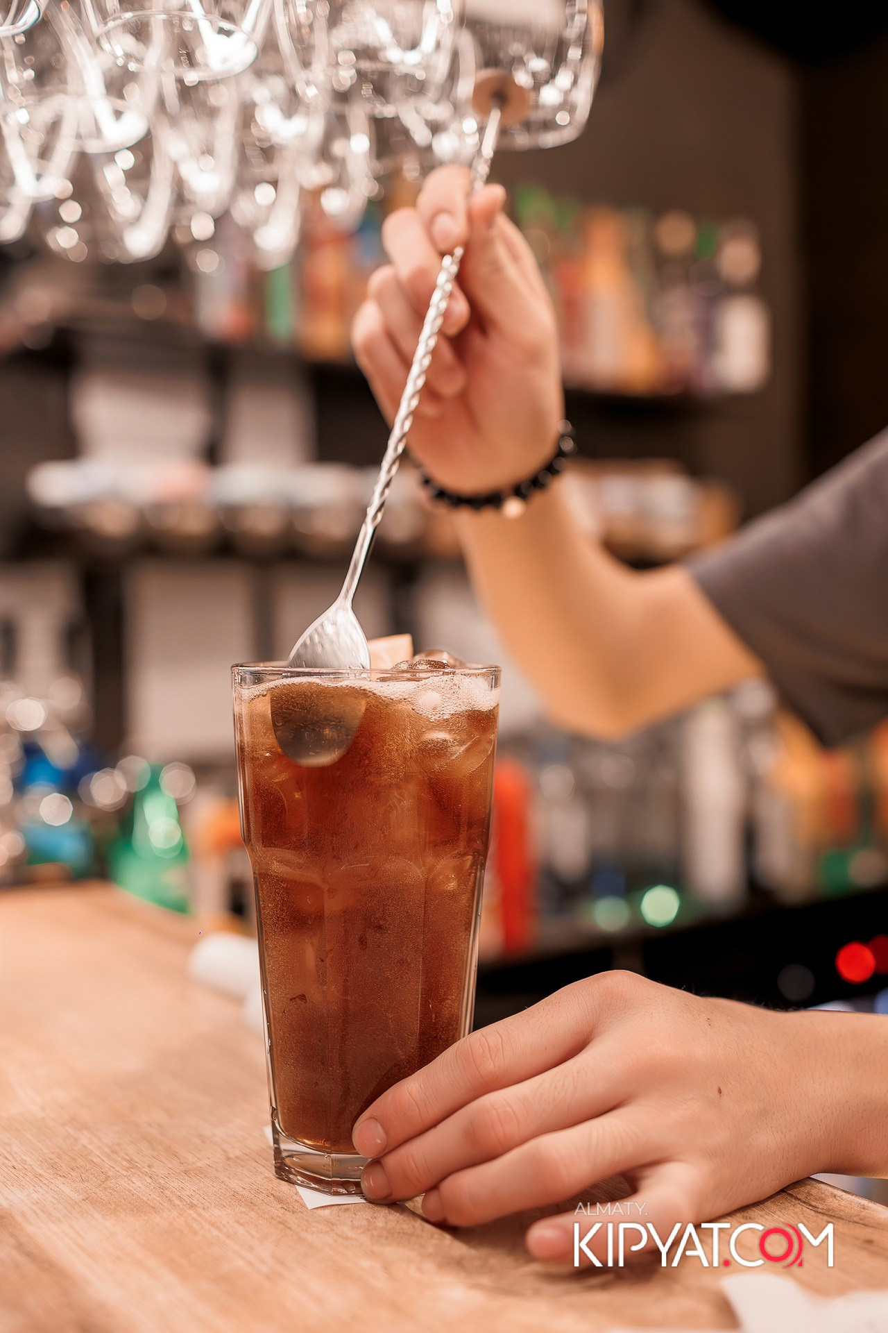 ШАШЛЫКОФФ. КИПЯТКОМ АЛМАТЫ!