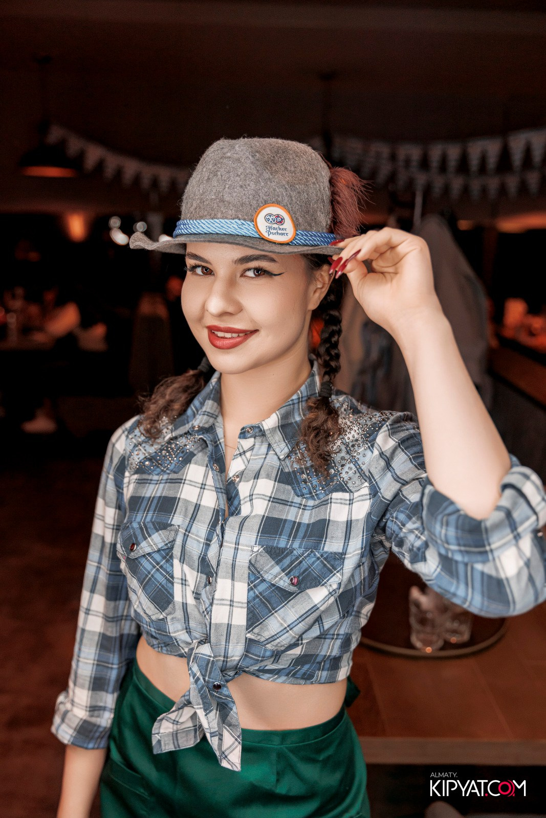 OKTOBERFEST — ПИНТА MEGA ALMA-ATA. КИПЯТКОМ АЛМАТЫ!