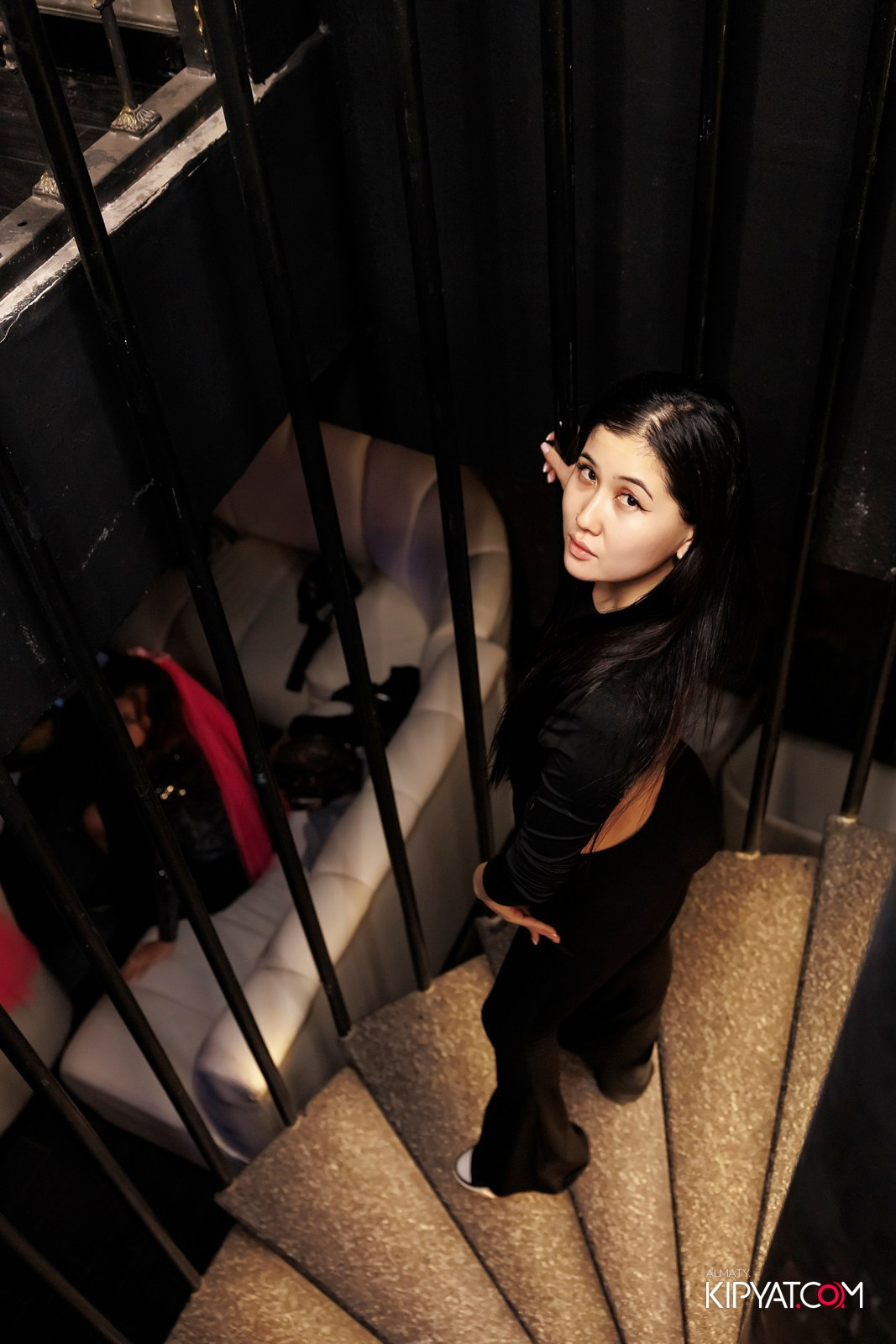 МУЗЫКАЛЬНОЕ ЛОТО В HIT RETRO. КИПЯТКОМ АЛМАТЫ!