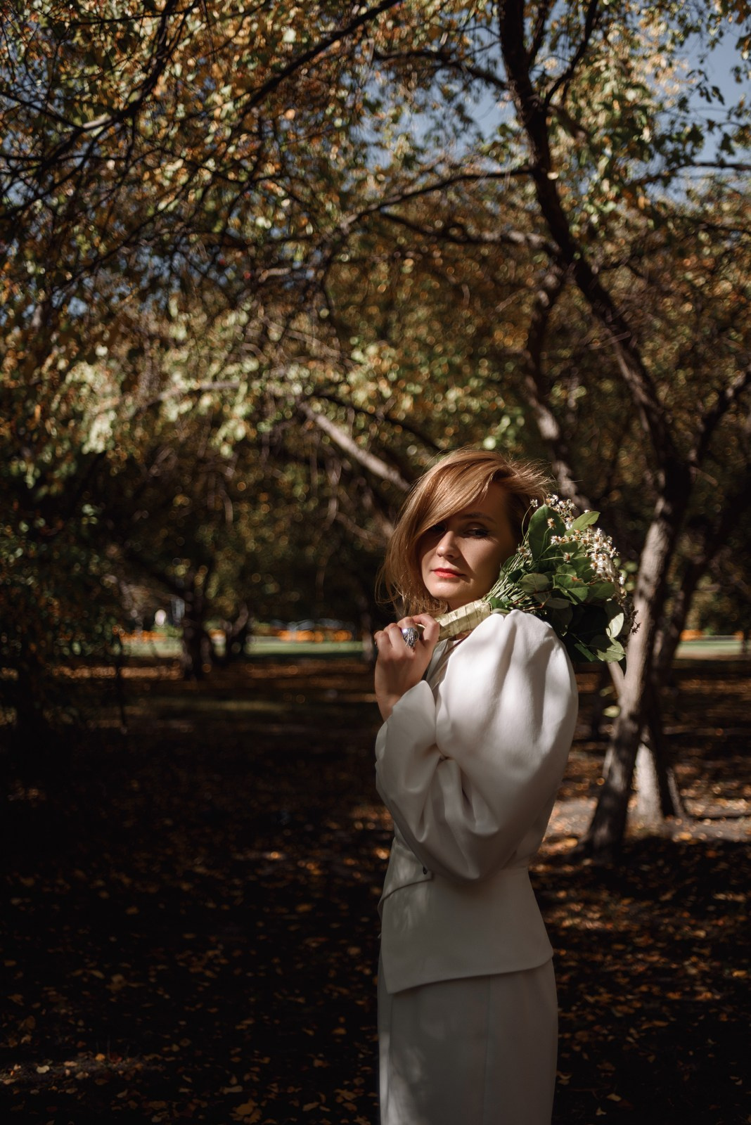 Свадебная фотосессия в стиле минимализм в Тюмени — Максим и Таня — Фотограф Дарья Мустафина. Фотограф Дарья Мустафина, Тюмень