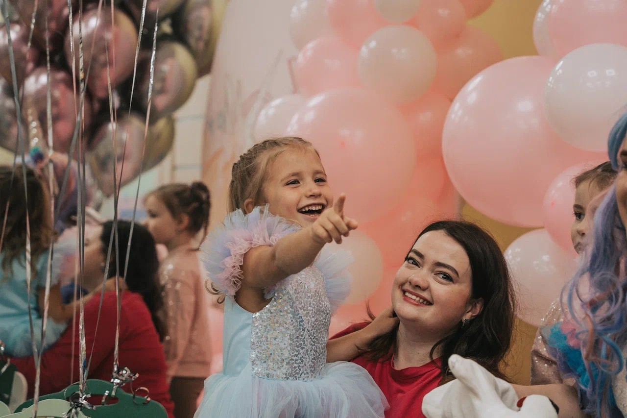 День рождения Евы. Главная