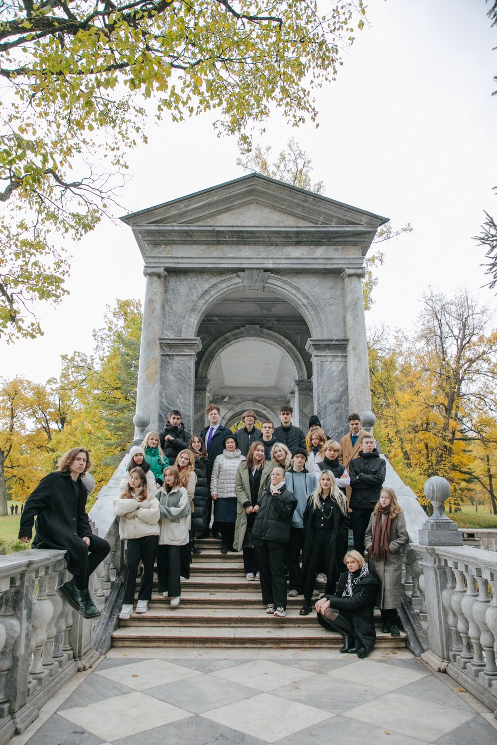 406 Гимназия Пушкин, прогулка 11 класс. Фотограф крещение венчание в Петербурге! Помогает подобрать храм и посоветовал душевного батюшку в СПб