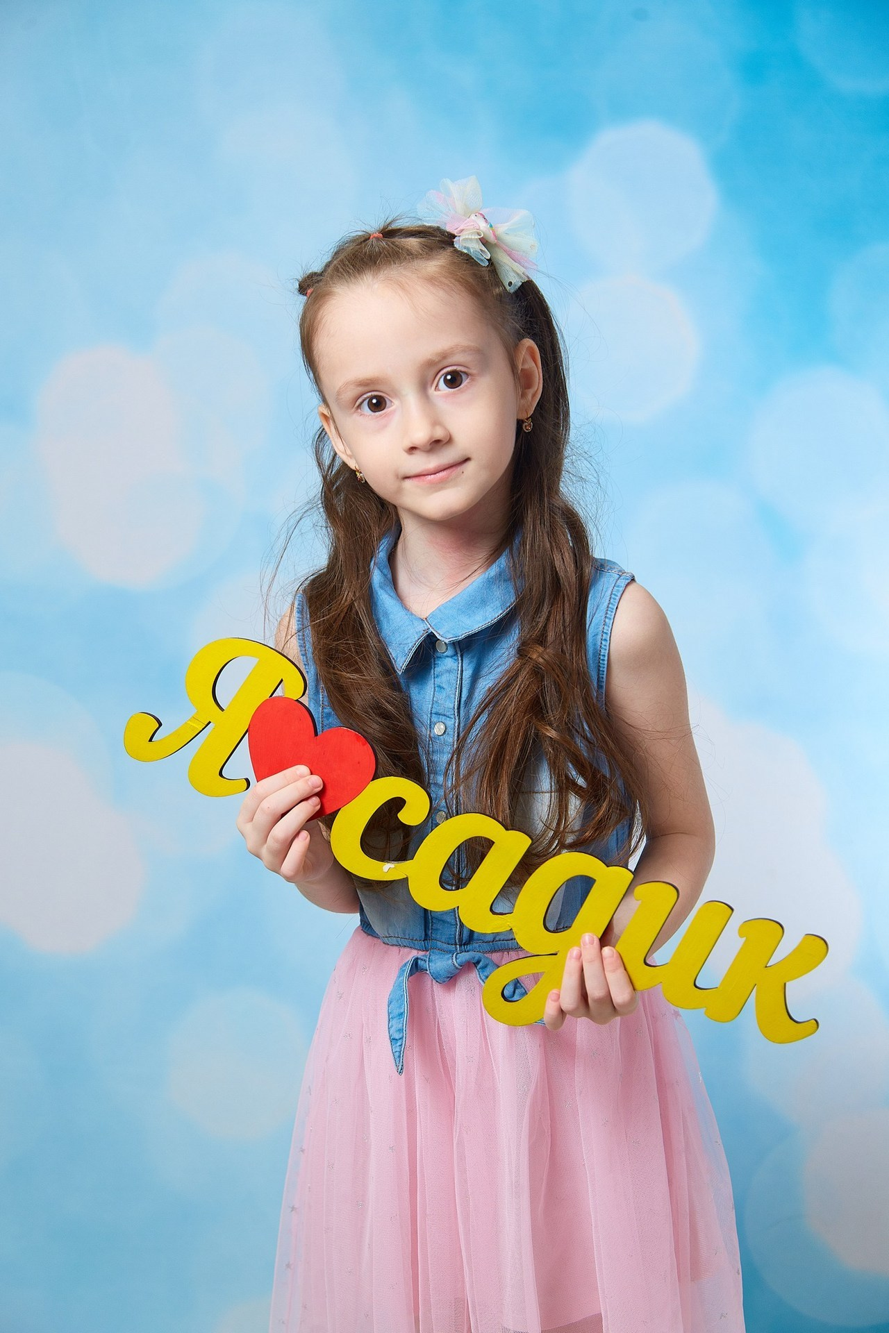 Отзывы о работе фотографа для школы и детского сада в Новосибирске. Выпускной альбом Новосибирск