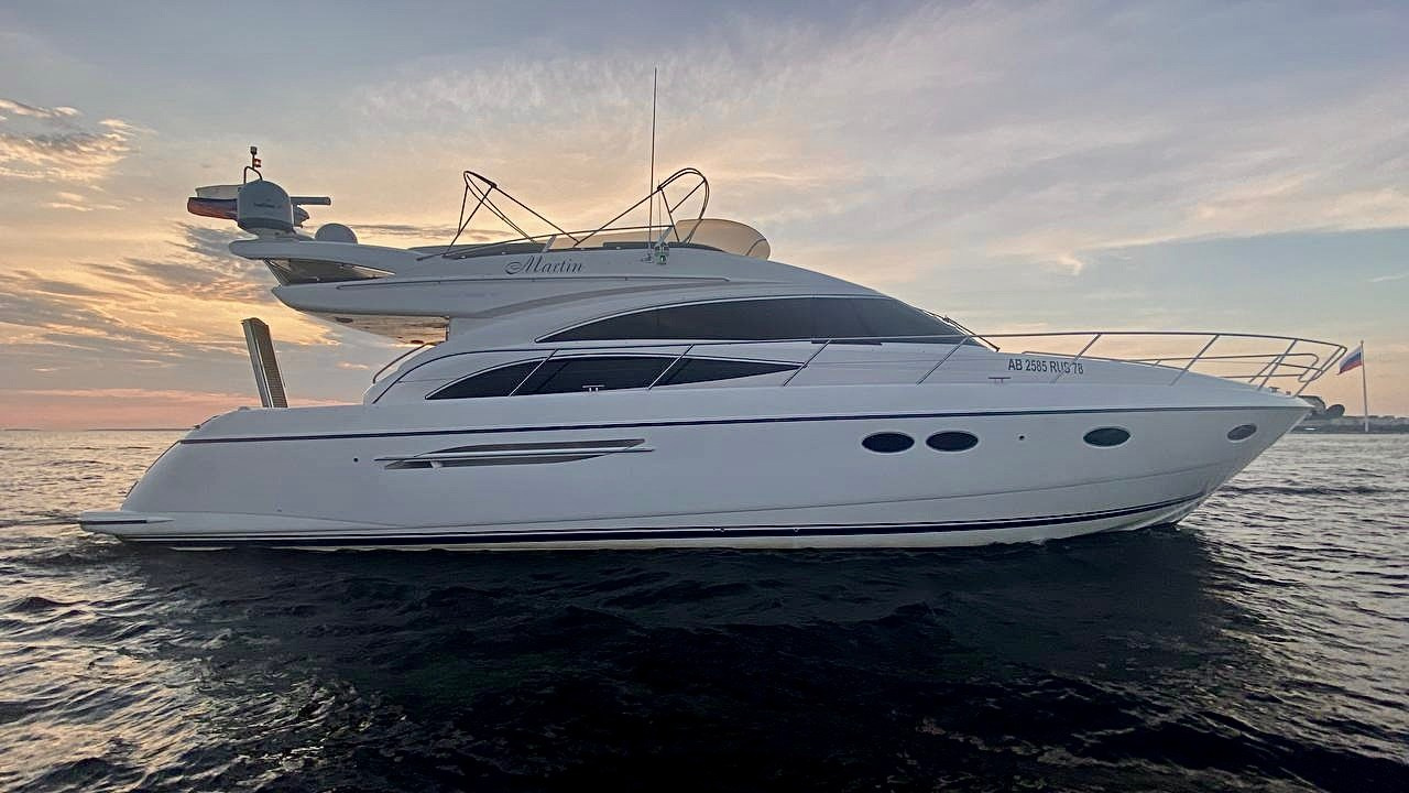 Яхта Princess 57 Esperanza. SPB Rent Boats|аренда катеров и теплоходов