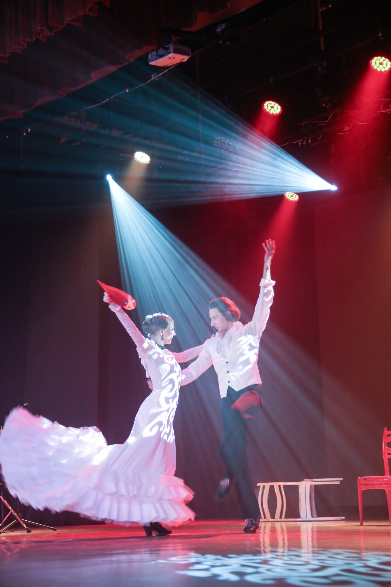 Концерты и спектакли. Главная