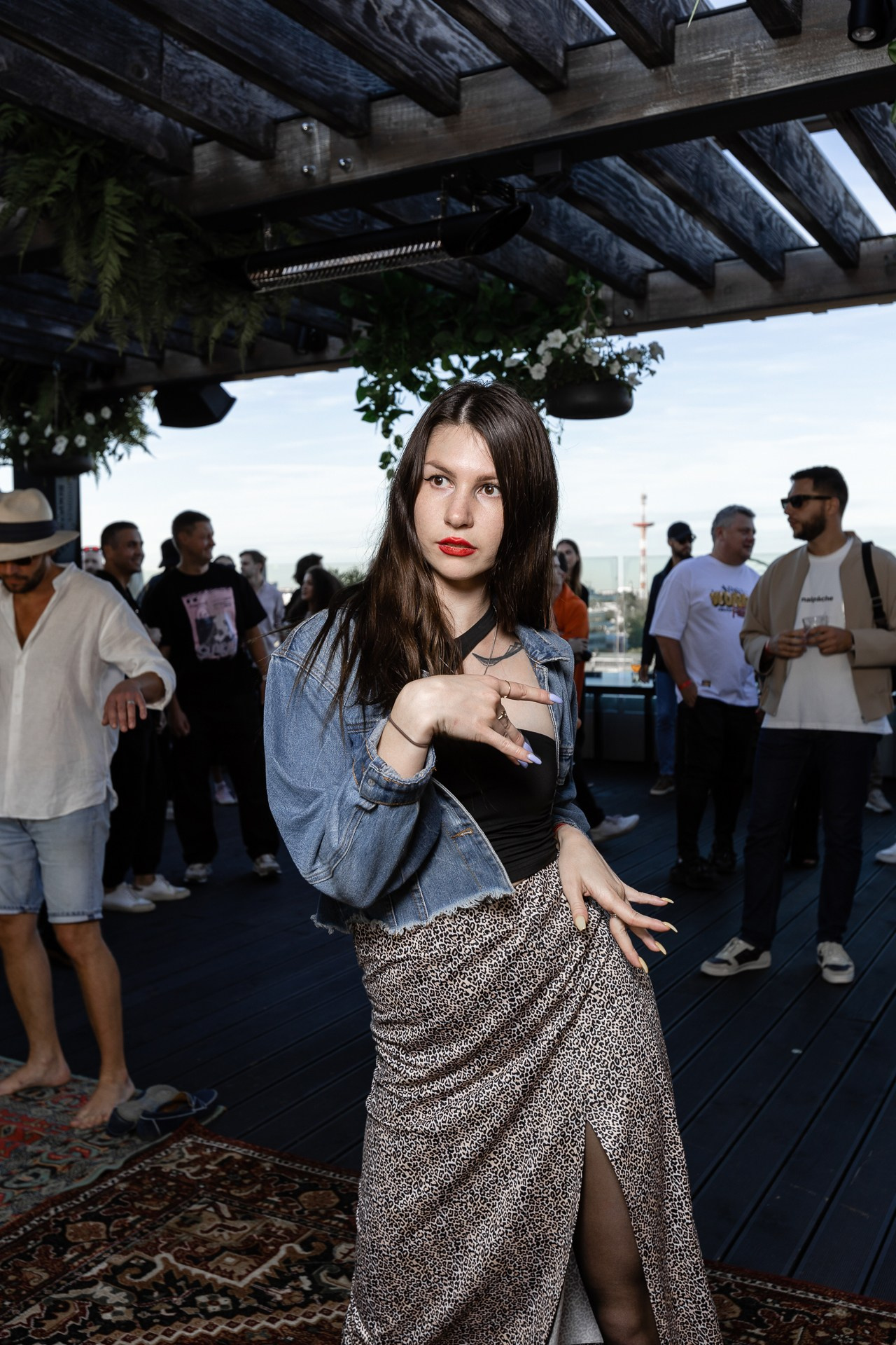 Odyssey partry. Ещё не вечер Viktor Petrov Birthday. Фотограф в Санкт-Петербурге — Сергей Петров