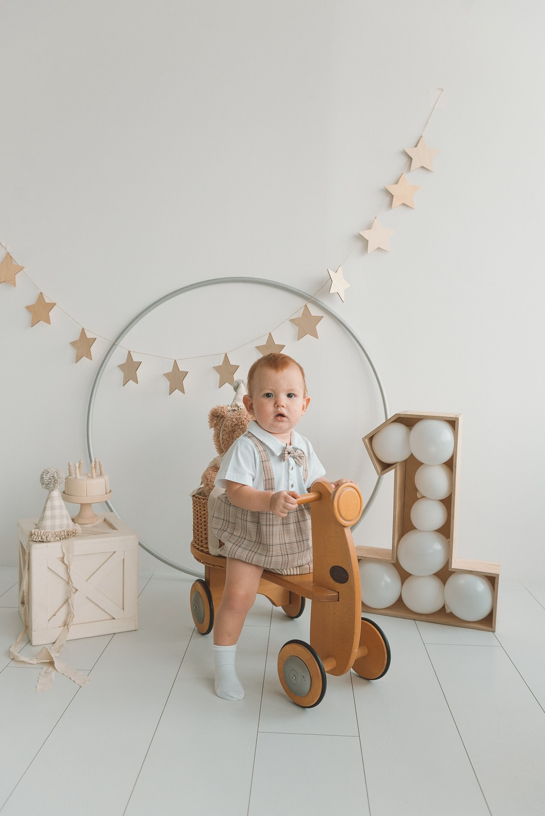 Данияр. Годовасие. Фотостудия Waf