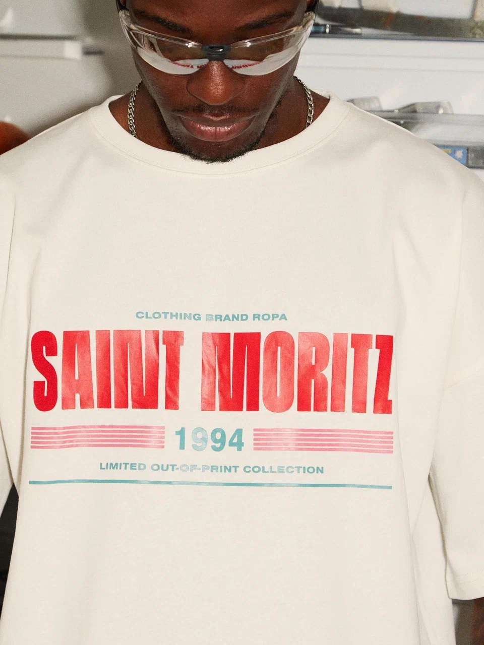 Организация фотосессии для каталога новой коллекции одежды в Москве. Работаем с производителями и дизайнерами. Гарантируем сроки и качеств