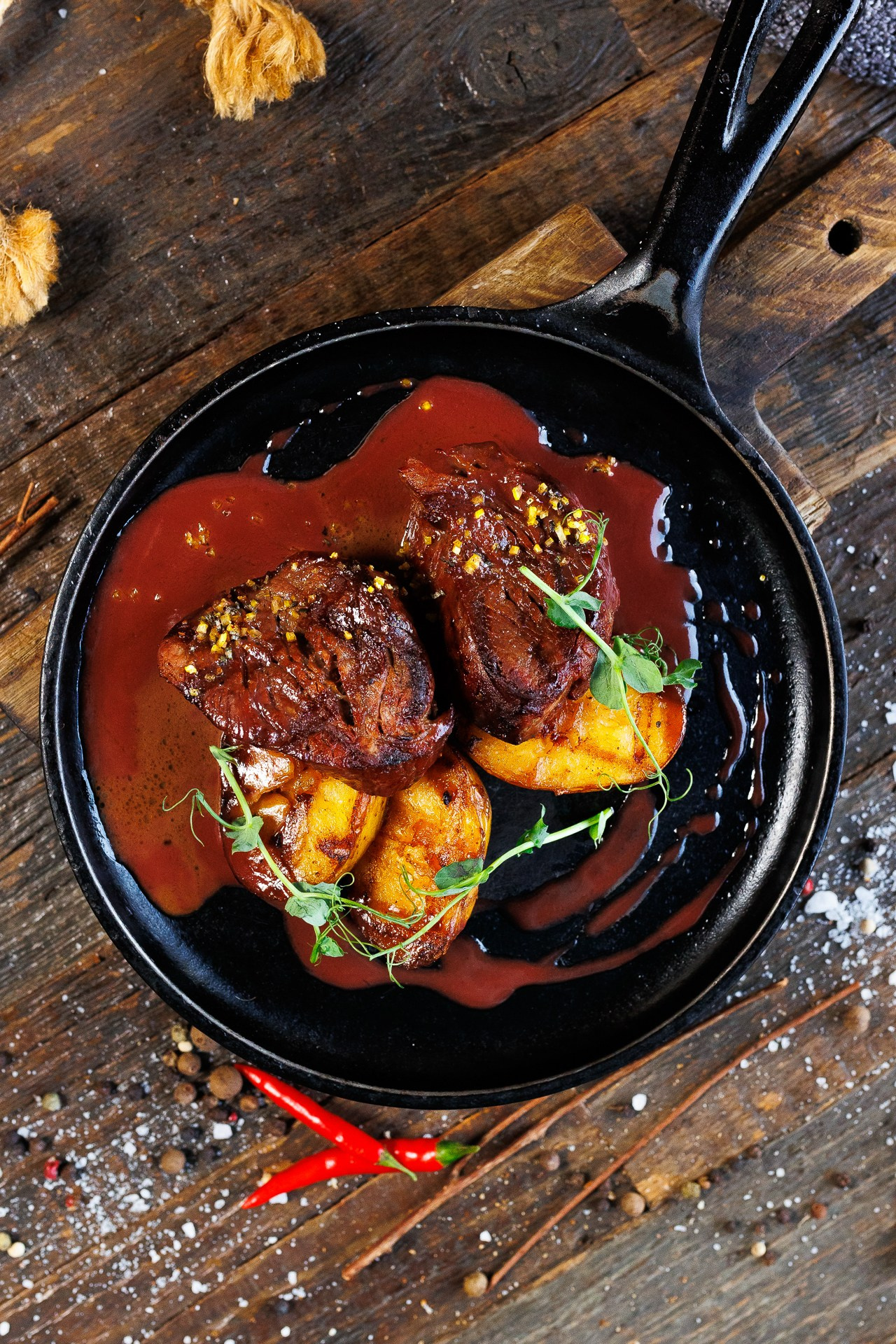 Костёр. Фотосъёмка для бизнеса — предметное фото, репортаж с мероприятий, портреты людей, съёмка интерьера и экстерьера