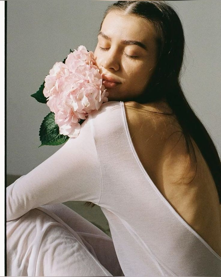 Фотосессия с цветами. Фотограф в Иркутске Кристина Телегина