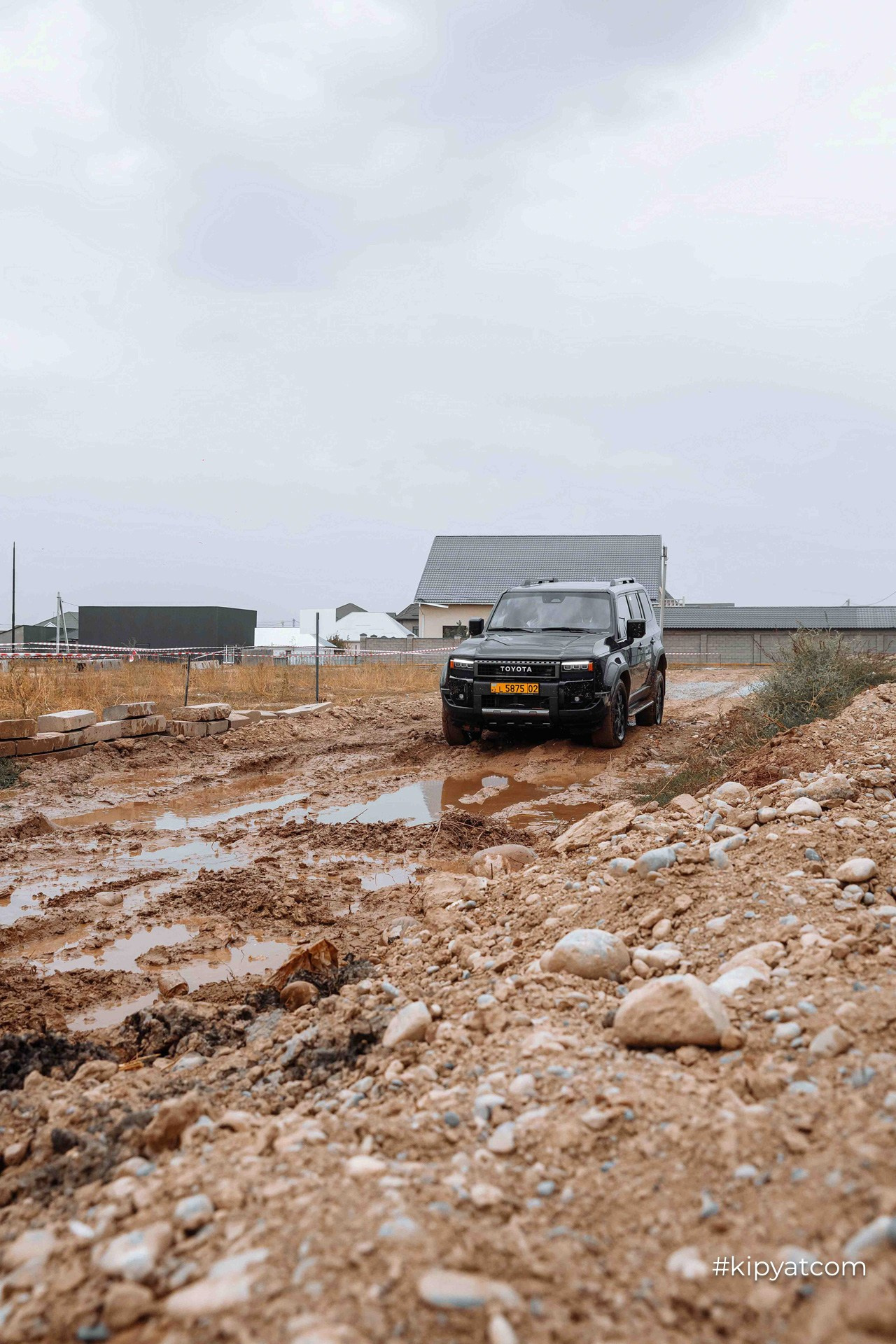 Test Drive TOYOTA CAMRY 80