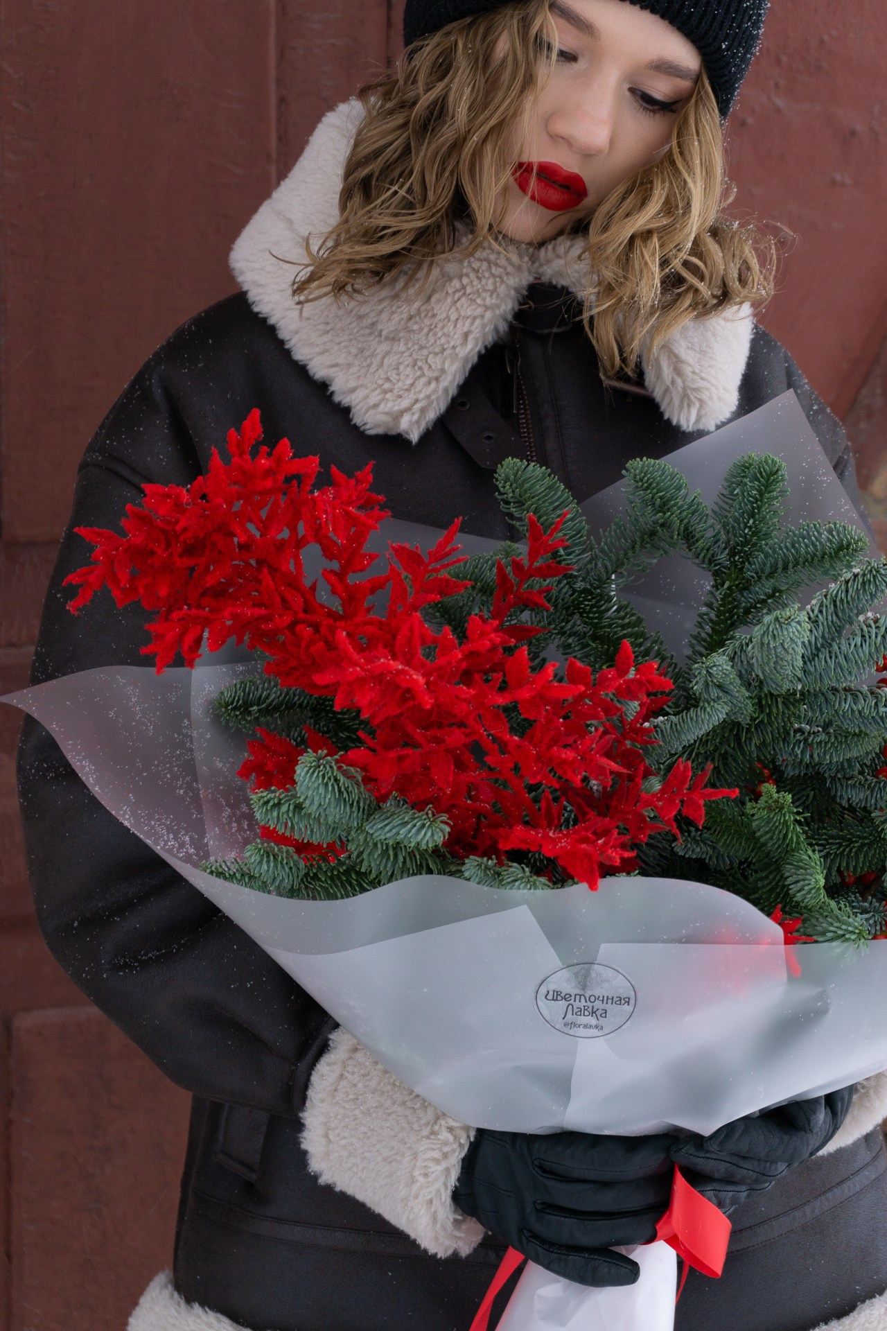 Лиза для «Цветочной лавки». Фотограф в Екатеринбурге Яна Круташова