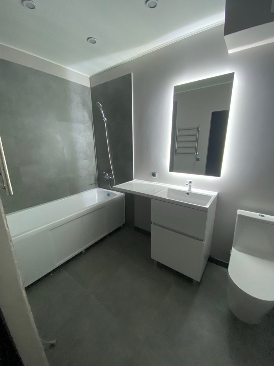 Ванная комната (ул. Сибгата Хакима д. 46). Ремонт санузла, туалета, ванной под ключ в Казани. Укладка плитки