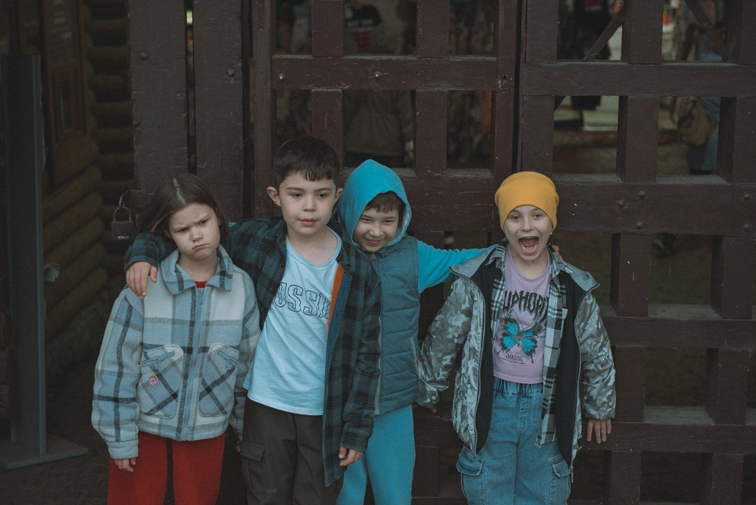 Фотопрогулка одноклассников. 2 класс