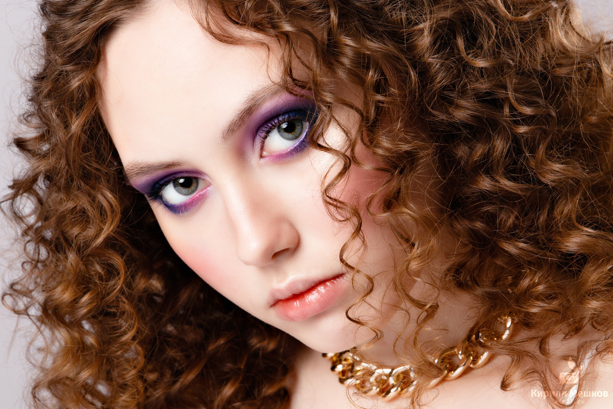 Студийный портрет. Фотограф Кирилл Мешков Кемерово