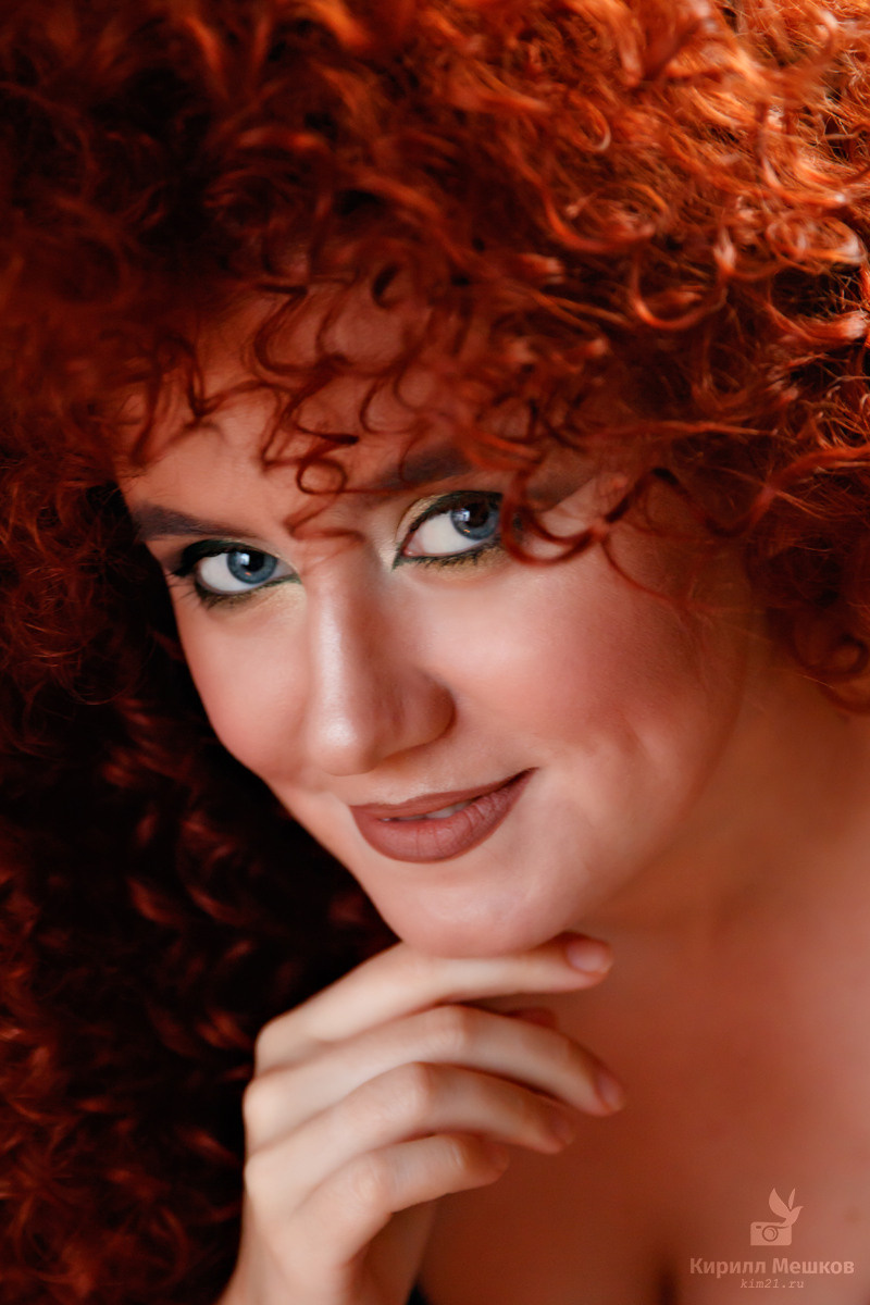 Студийный портрет. Фотограф Кирилл Мешков Кемерово