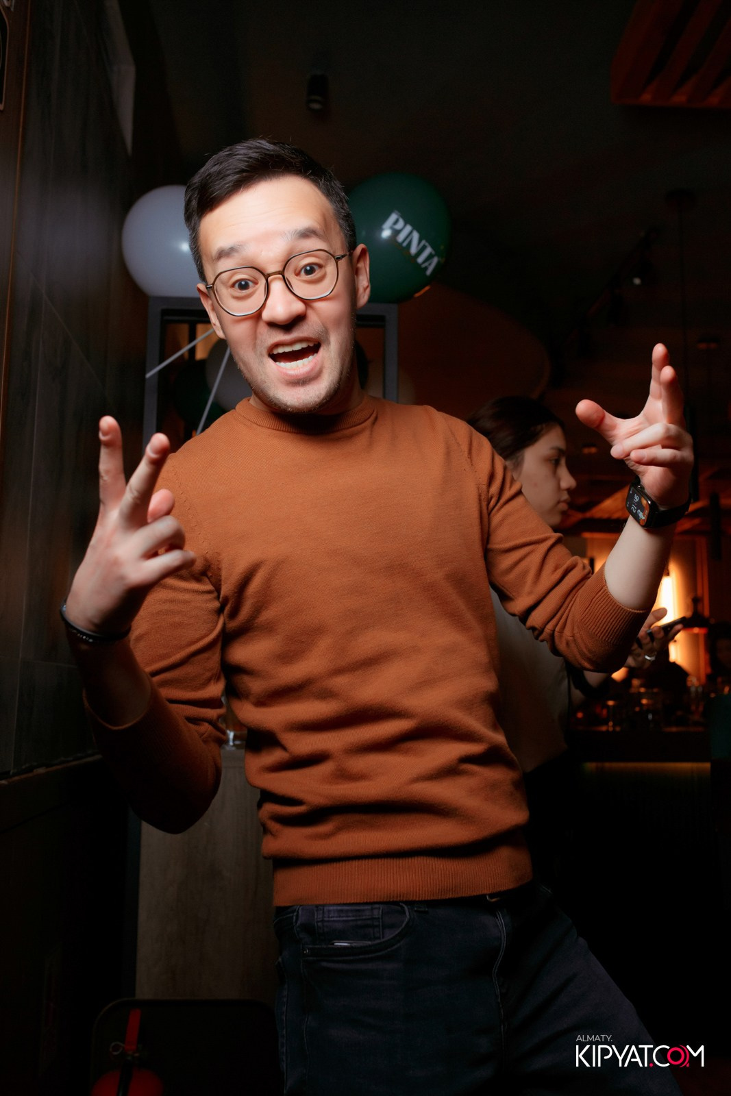 ПИНТА НА АУЭЗОВА. КИПЯТКОМ АЛМАТЫ!