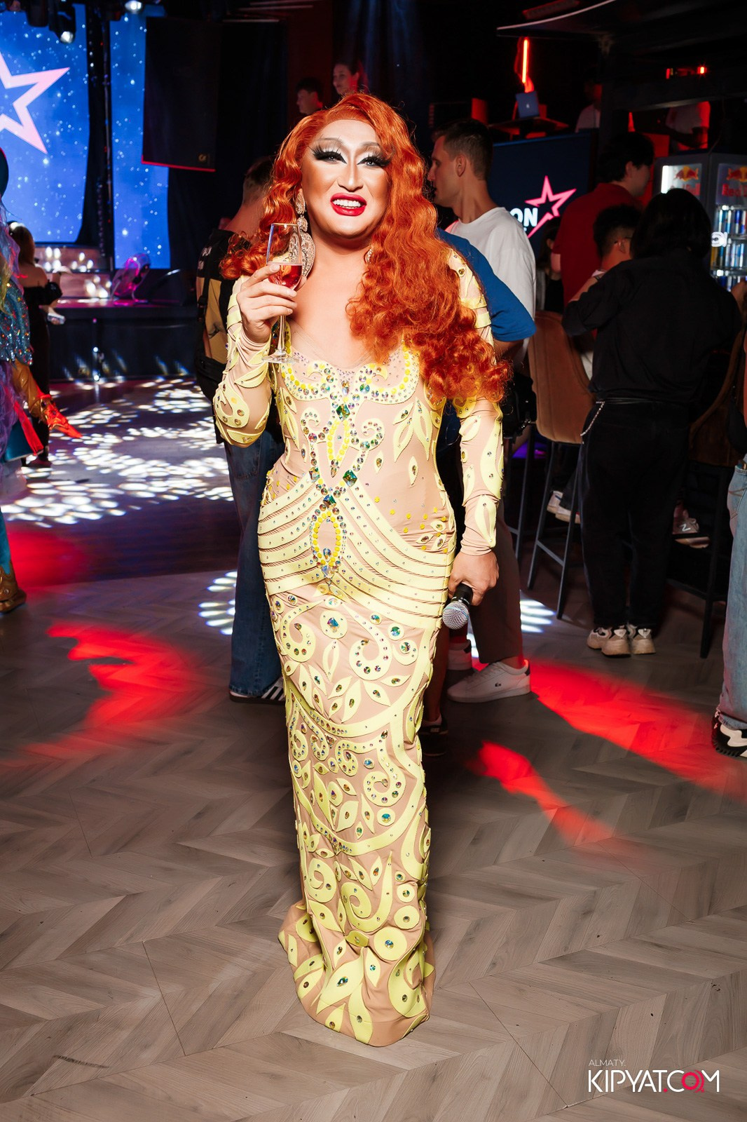 НОЧНОЙ КЛУБ ICON. КИПЯТКОМ АЛМАТЫ!