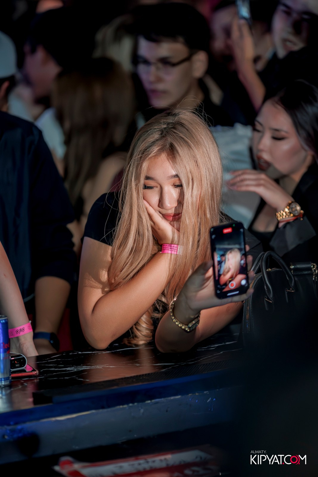 BHB. КИПЯТКОМ АЛМАТЫ!