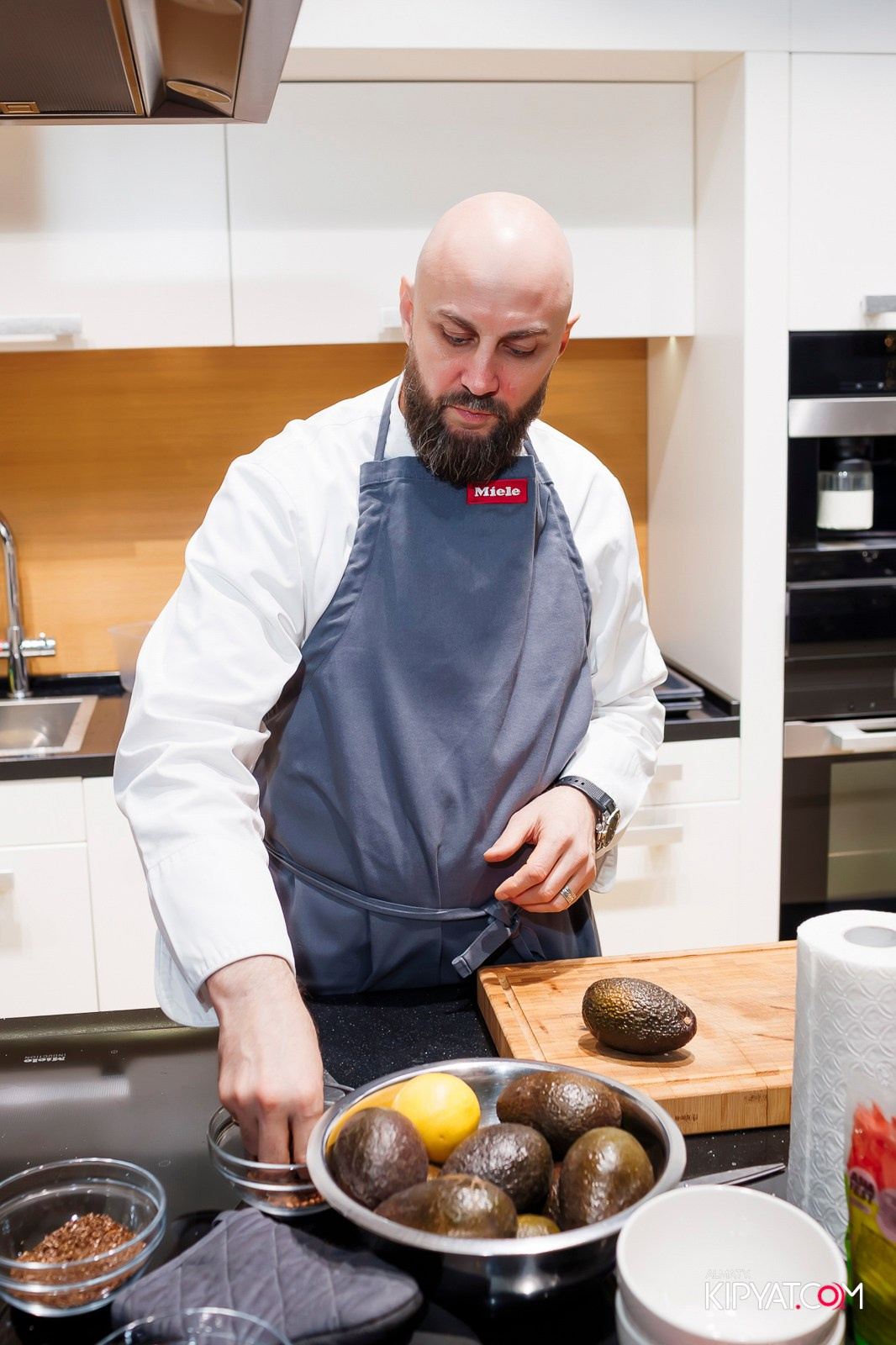 МАСТЕР-КЛАСС MIELE. КИПЯТКОМ АЛМАТЫ!