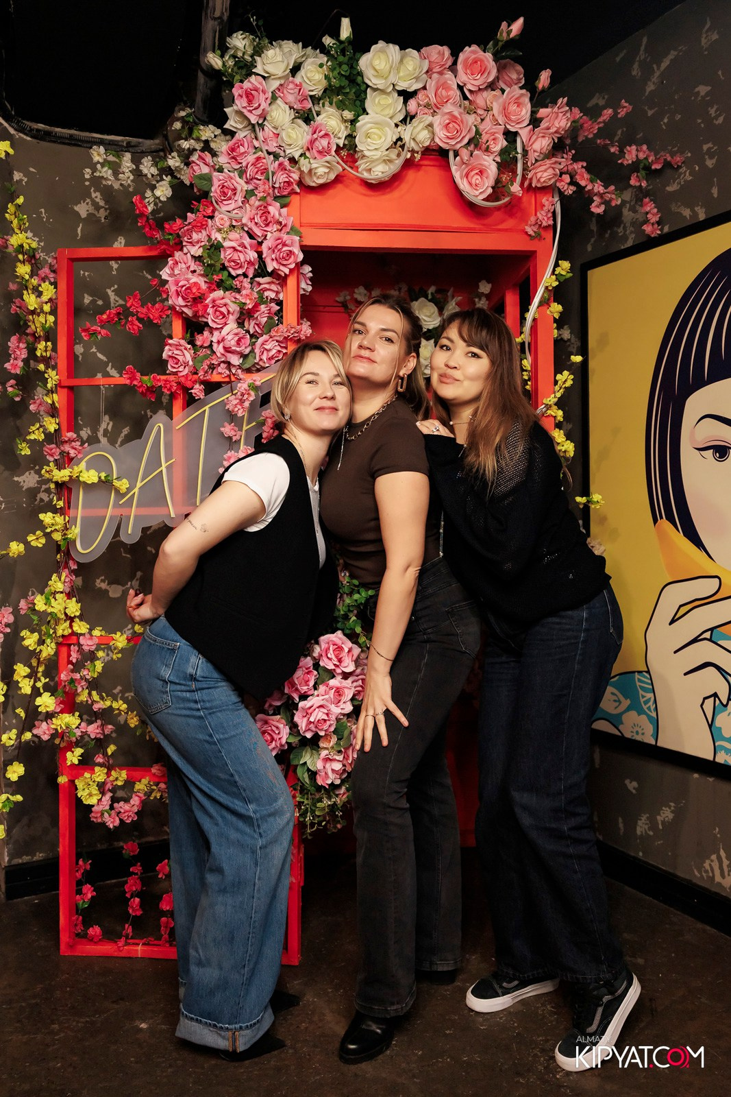 МУЗЫКАЛЬНОЕ ЛОТО В HIT RETRO. КИПЯТКОМ АЛМАТЫ! Фотосъемка мероприятий в Алматы