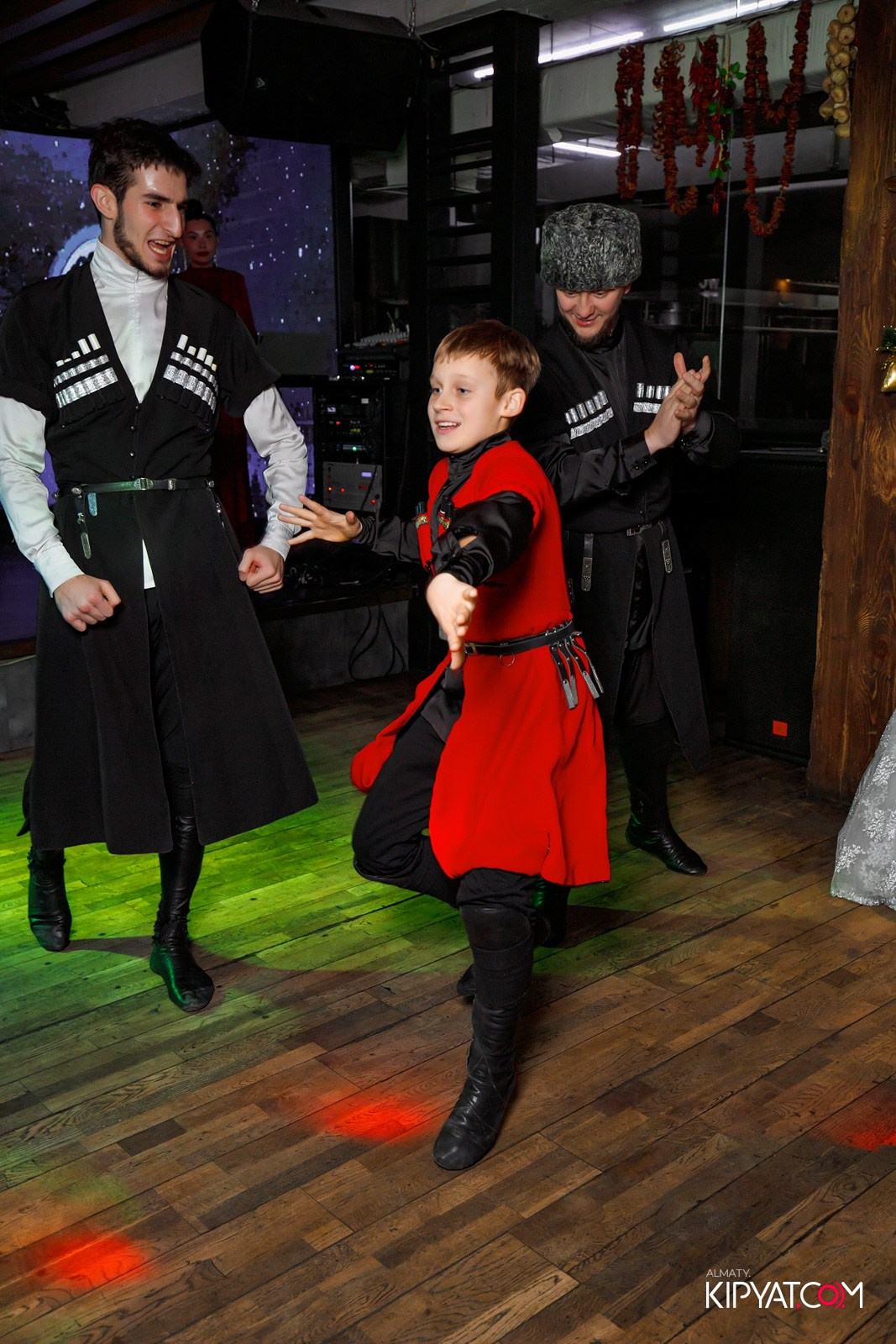 ВАХТАНГУРИ. КИПЯТКОМ АЛМАТЫ!