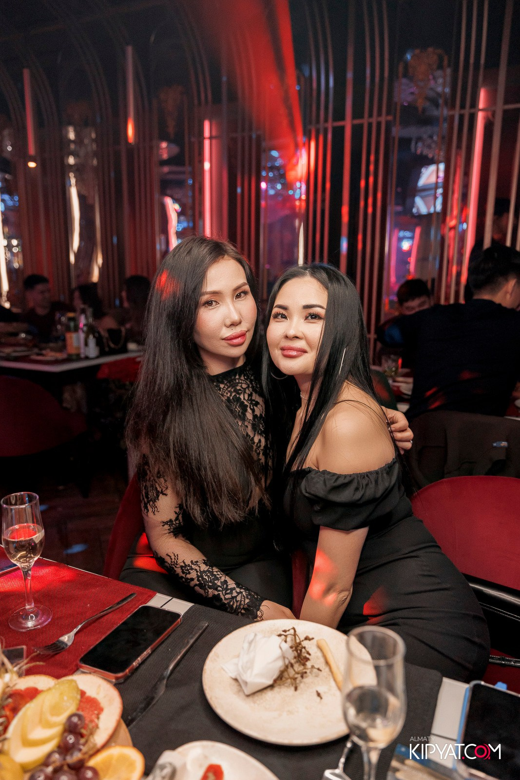 ЗАЯ, НА БИС. КИПЯТКОМ АЛМАТЫ! Фотосъемка мероприятий в Алматы