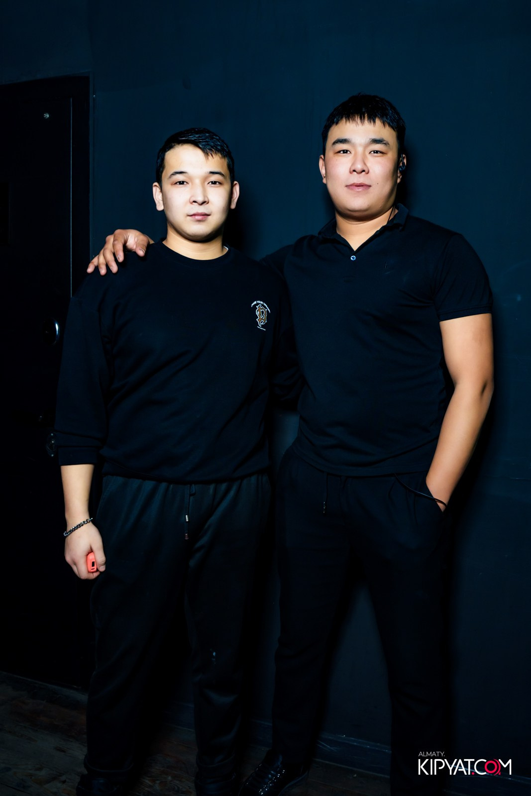 UYAT EMES BAR. КИПЯТКОМ АЛМАТЫ! Фотосъемка мероприятий в Алматы