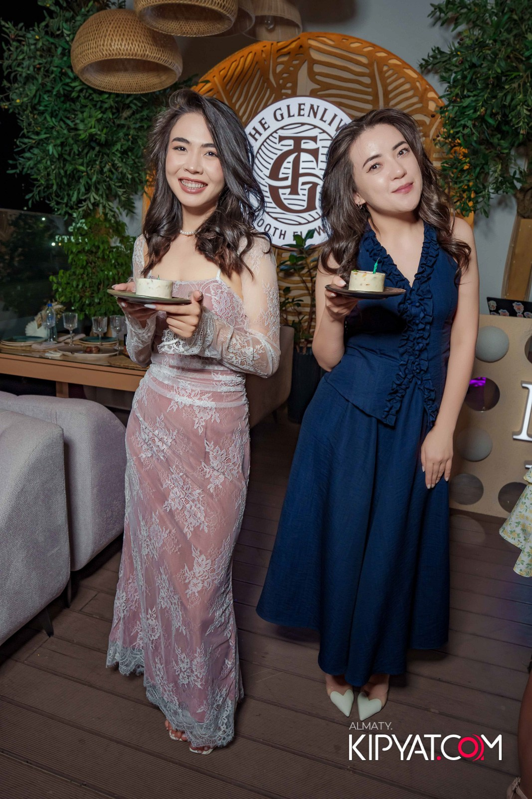 MOOD KARAOKE & TERRACE. КИПЯТКОМ АЛМАТЫ! Фотосъемка мероприятий в Алматы