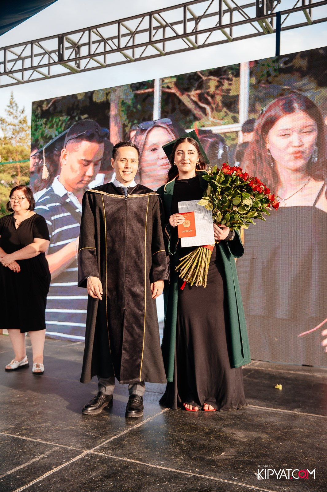 ВРУЧЕНИЕ ДИПЛОМОВ — НАРХОЗ КОЛЛЕДЖ. Part 3. КИПЯТКОМ АЛМАТЫ!