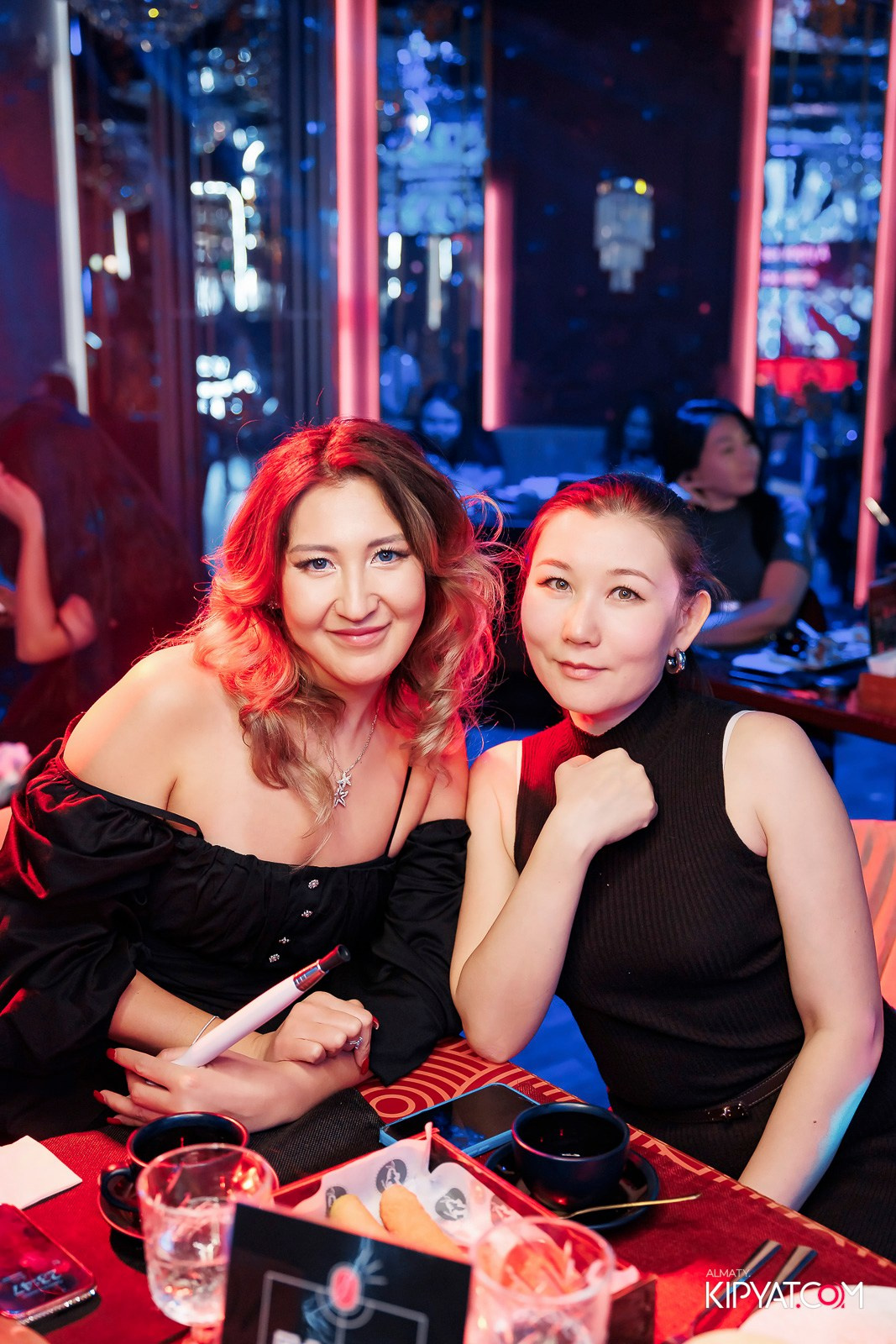 ЗАЯ, НА БИС. КИПЯТКОМ АЛМАТЫ!