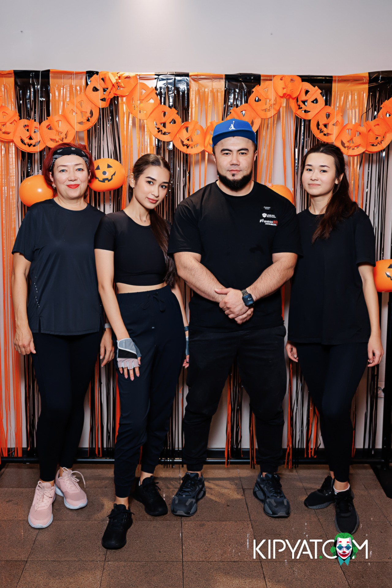 HALLOWEEN PARTY FITNESS BLITZ ISKRA. КИПЯТКОМ АЛМАТЫ!