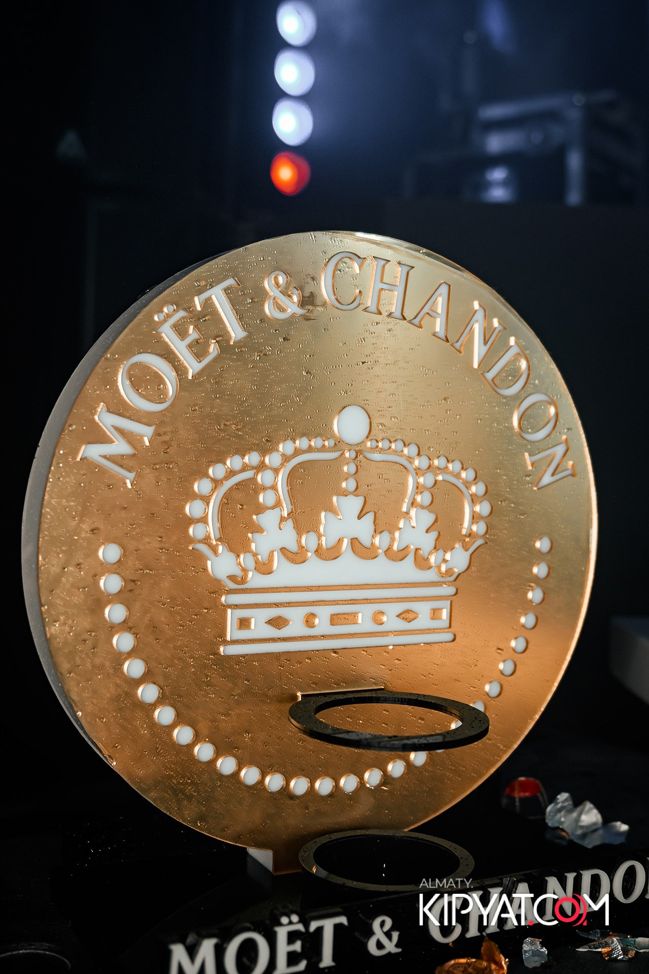 SANTA BARBARA ВЫСТУПЛЕНИЕ ГРУППЫ БРАТЬЯ ГРИММ. КИПЯТКОМ АЛМАТЫ!