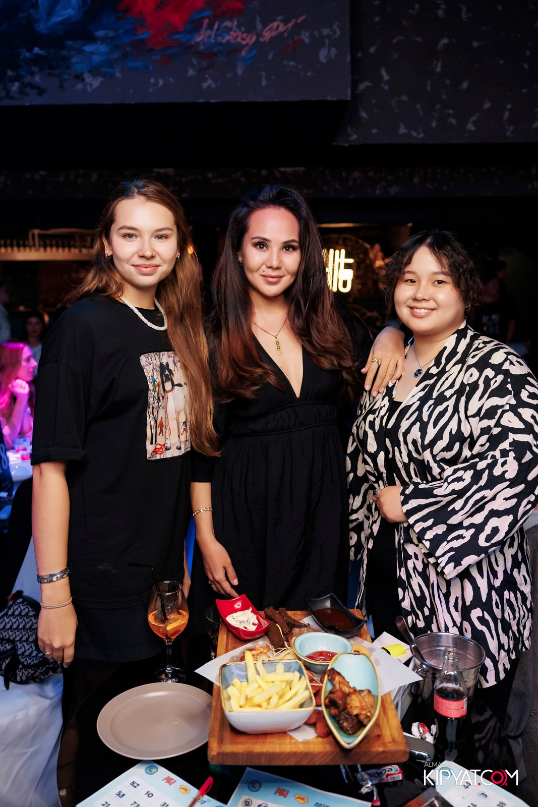 МУЗЫКАЛЬНОЕ ЛОТО В HIT RETRO. КИПЯТКОМ АЛМАТЫ!